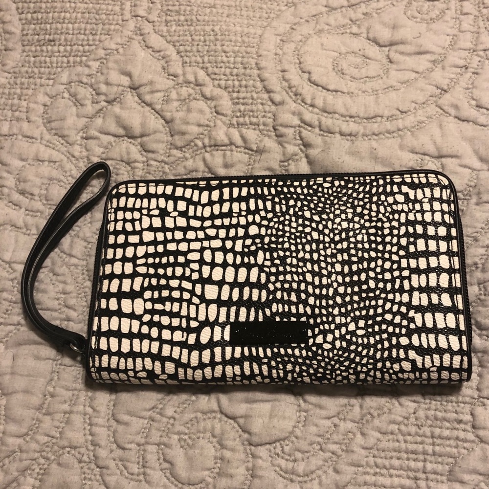 Vera Bradley Wristlet Wallet